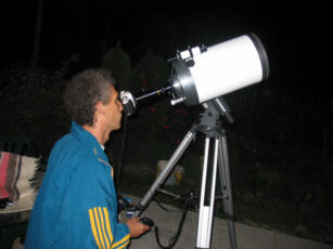 Branco Arsenov si telescopul de 20 cm, f/10.